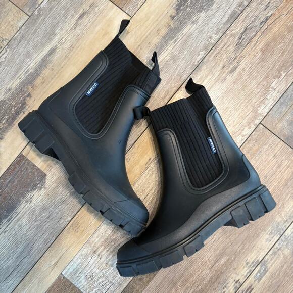 Black ankle boots | Goulashes | rain Boots | grunge emo goth - Picture 1 of 7